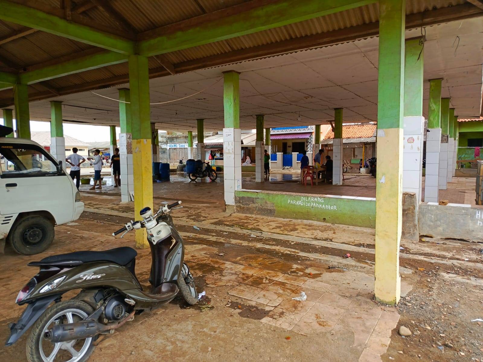 Tempat pelelangan ikan di Patimban yang sepi 