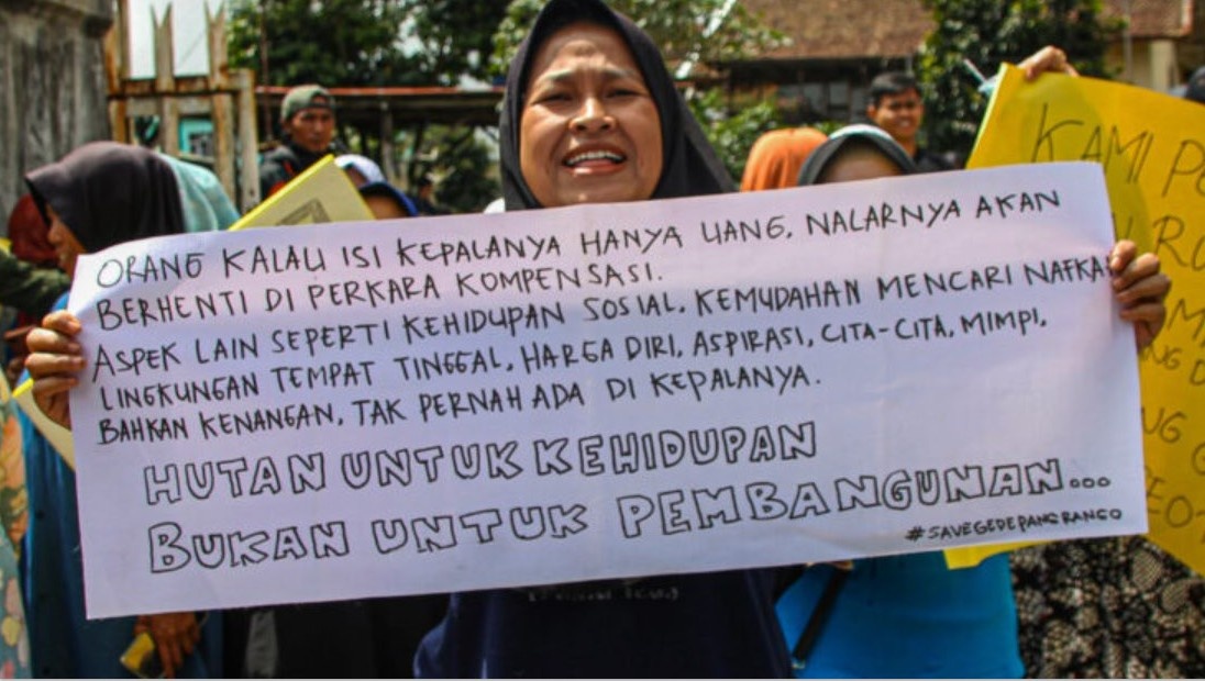 Perempuan menolak geothermal